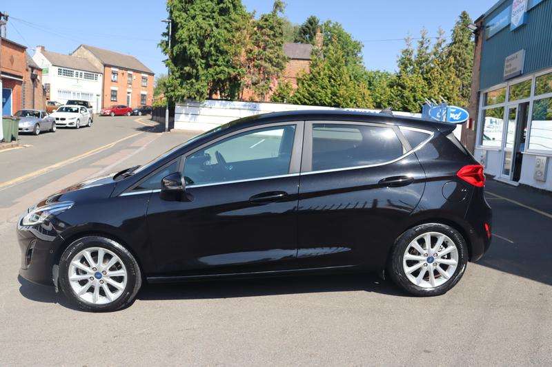 A 2020 FORD FIESTA 1.0T EcoBoost GPF Titanium Hatchback 5dr Petrol Manual Euro 6 (s/s) (125 ps) A 2020 FORD FIESTA 1.0T EcoBoost GPF Titanium Hatchback 5dr Petrol Manual Euro 6 (s/s) (125 ps)