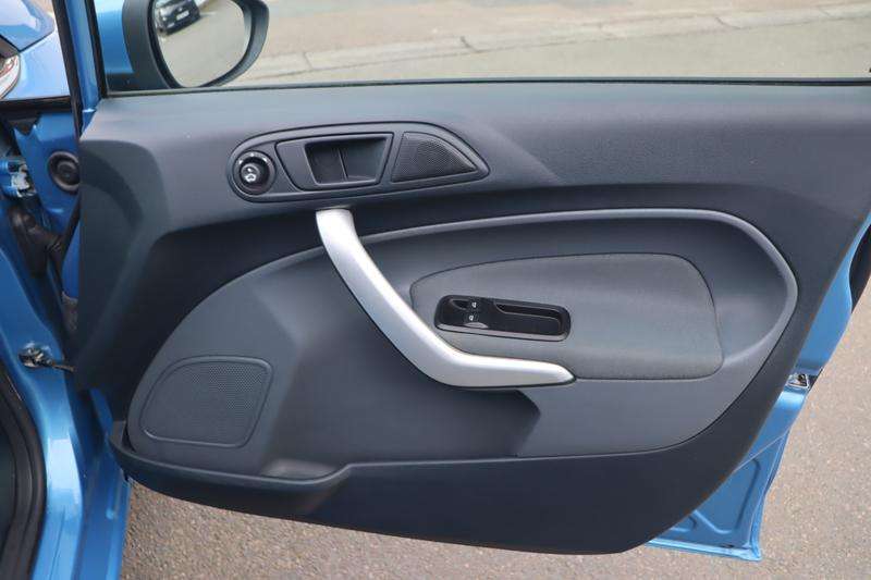 2009 FORD FIESTA 2009 FORD FIESTA