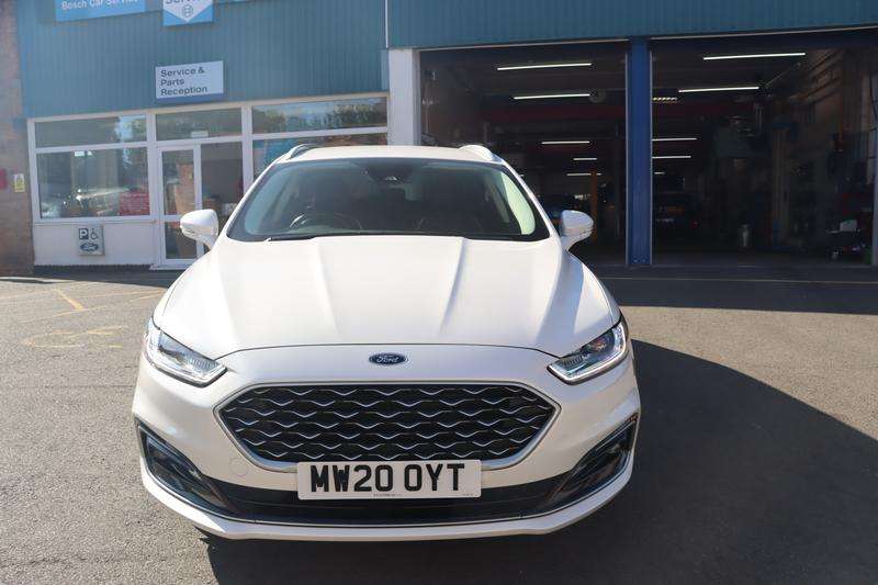 A 2020 FORD MONDEO 2.0 EcoBlue Vignale Estate 5dr Diesel Auto Euro 6 (s/s) (190 ps) A 2020 FORD MONDEO 2.0 EcoBlue Vignale Estate 5dr Diesel Auto Euro 6 (s/s) (190 ps)