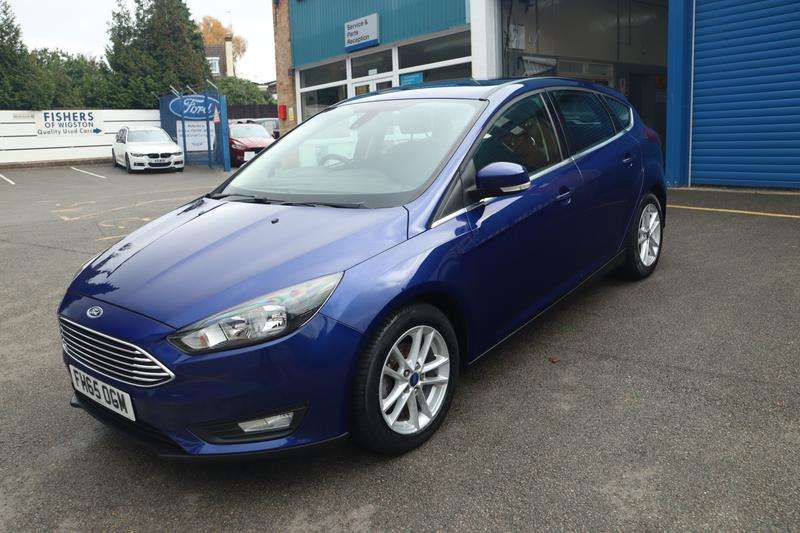 A 2015 FORD FOCUS 1.5 TDCi Zetec Hatchback 5dr Diesel Manual Euro 6 (s/s) (120 ps) A 2015 FORD FOCUS 1.5 TDCi Zetec Hatchback 5dr Diesel Manual Euro 6 (s/s) (120 ps)