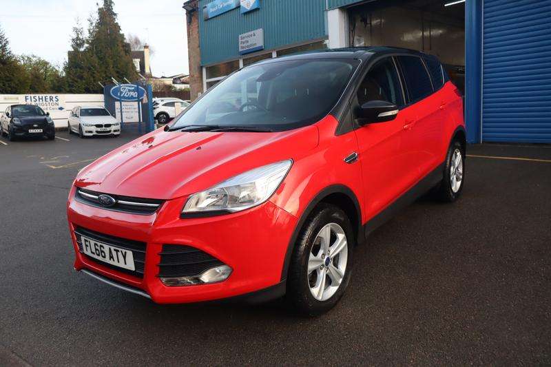 A 2016 FORD KUGA 2.0 TDCi Zetec SUV 5dr Diesel Manual 2WD Euro 6 (s/s) (150 ps) A 2016 FORD KUGA 2.0 TDCi Zetec SUV 5dr Diesel Manual 2WD Euro 6 (s/s) (150 ps)