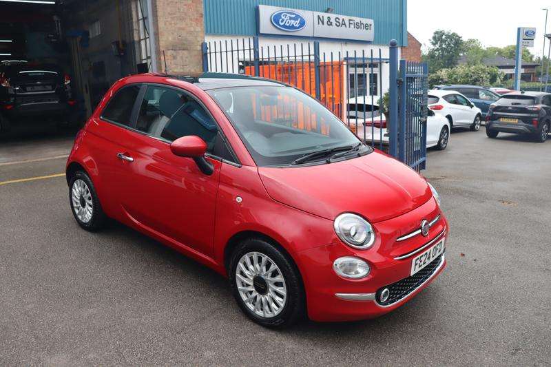 A 2024 FIAT 500 1.0 MHEV Hatchback 3dr Petrol Manual Euro 6 (s/s) (70 bhp) A 2024 FIAT 500 1.0 MHEV Hatchback 3dr Petrol Manual Euro 6 (s/s) (70 bhp)