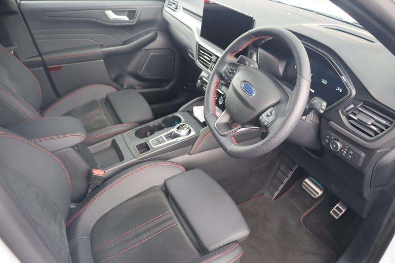 2025 FORD KUGA 2025 FORD KUGA