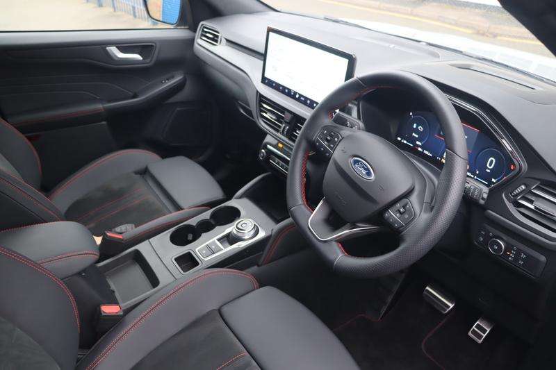 2025 FORD KUGA 2025 FORD KUGA