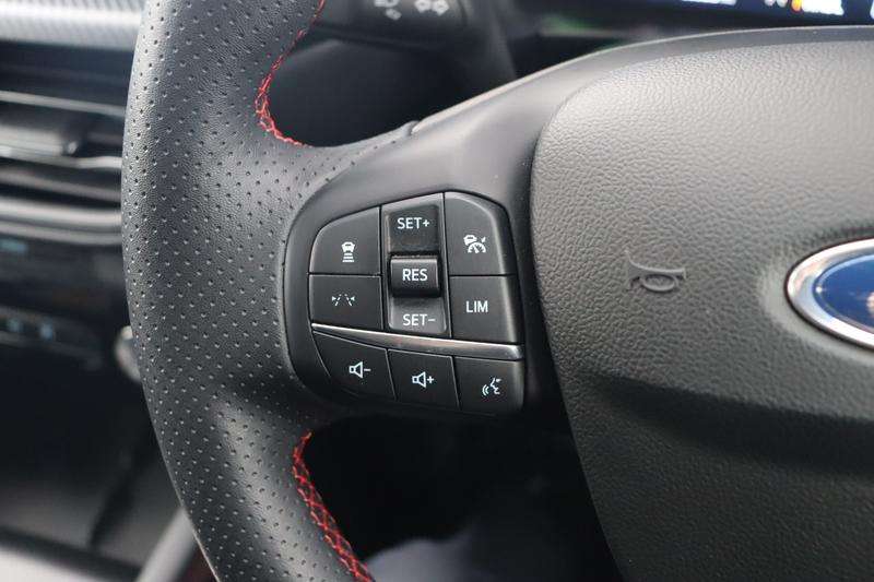 2025 FORD KUGA 2025 FORD KUGA