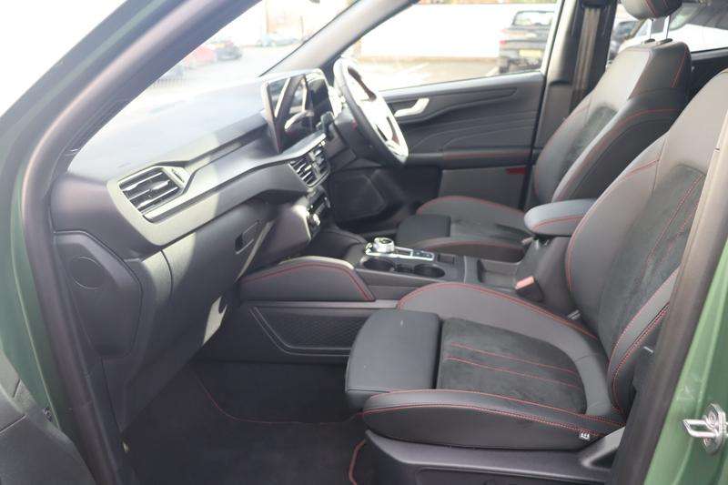 2025 FORD KUGA 2025 FORD KUGA