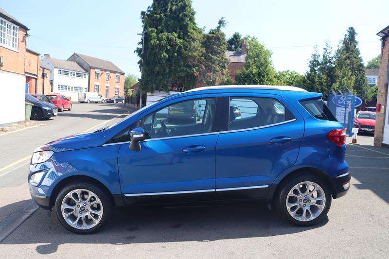 A 2018 FORD ECOSPORT 1.0T EcoBoost Titanium SUV 5dr Petrol Auto Euro 6 (s/s) (125 ps) A 2018 FORD ECOSPORT 1.0T EcoBoost Titanium SUV 5dr Petrol Auto Euro 6 (s/s) (125 ps)