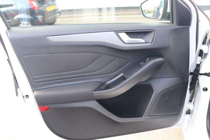 2022 FORD FOCUS 2022 FORD FOCUS