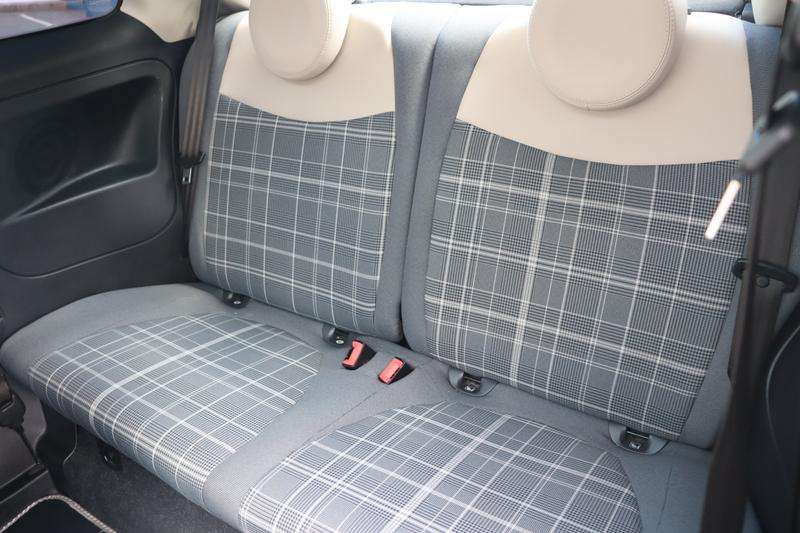 2018 FIAT 500 2018 FIAT 500