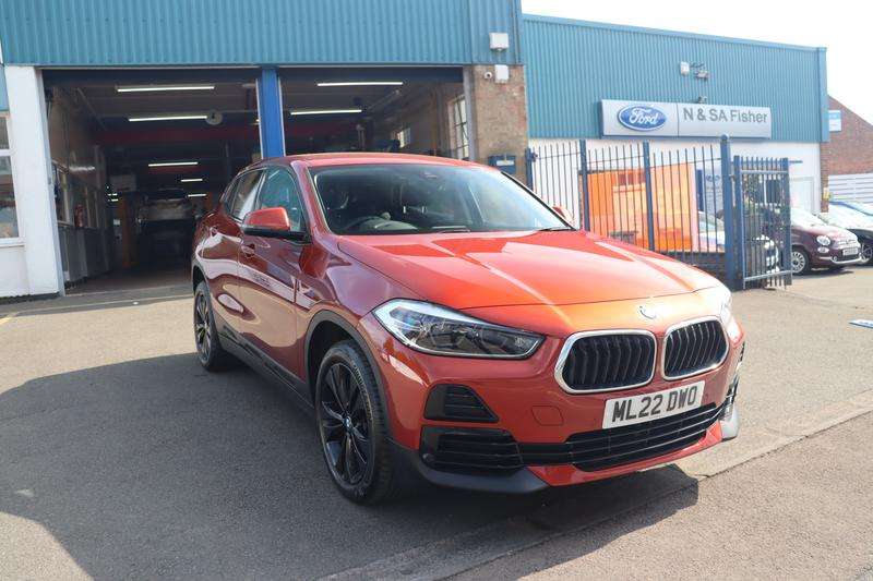 A 2022 BMW X2 2.0 20i Sport SUV 5dr Petrol DCT sDrive Euro 6 (s/s) (178 ps) A 2022 BMW X2 2.0 20i Sport SUV 5dr Petrol DCT sDrive Euro 6 (s/s) (178 ps)