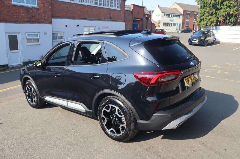 2025 FORD KUGA 2025 FORD KUGA