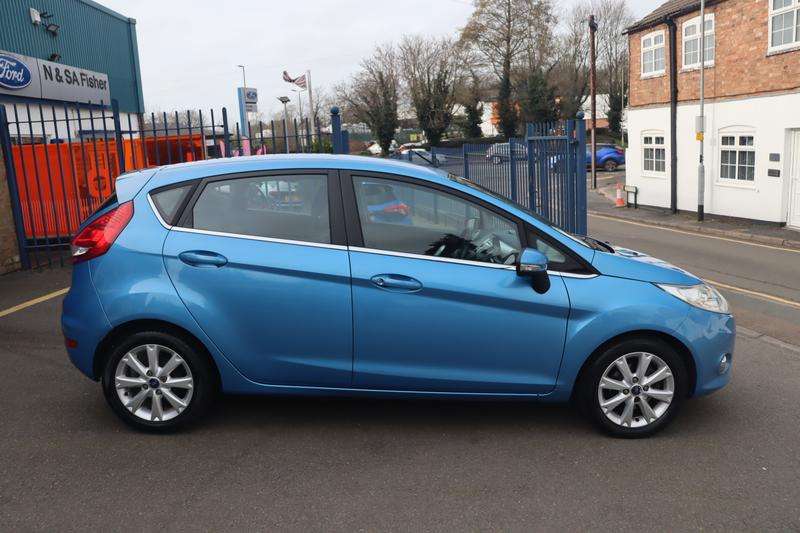 2009 FORD FIESTA 2009 FORD FIESTA