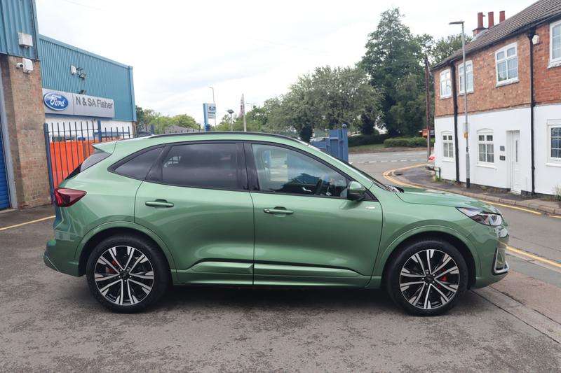 2025 FORD KUGA 2025 FORD KUGA