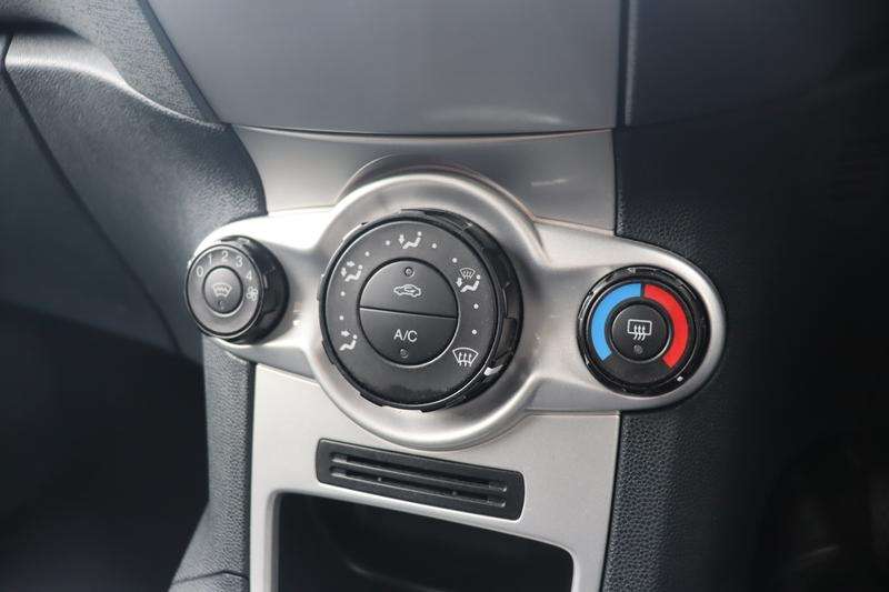 2009 FORD FIESTA 2009 FORD FIESTA