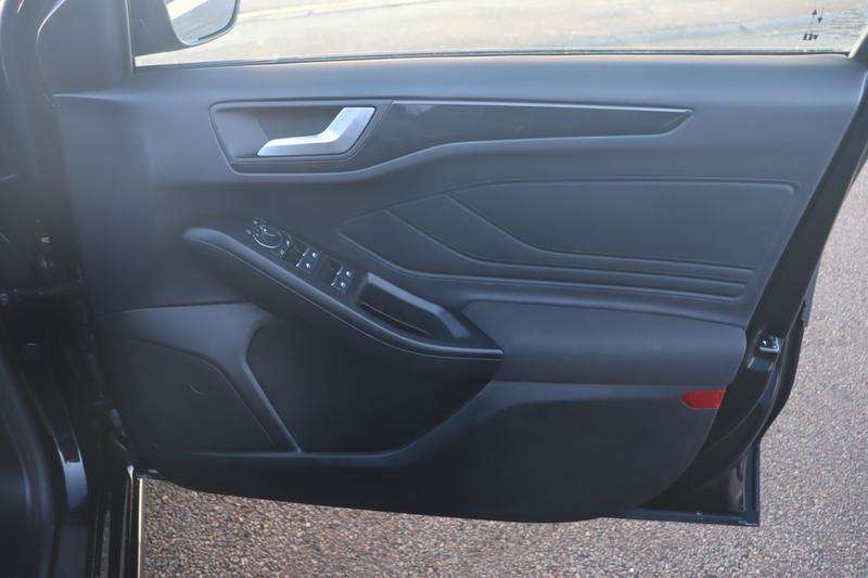 2025 FORD FOCUS 2025 FORD FOCUS