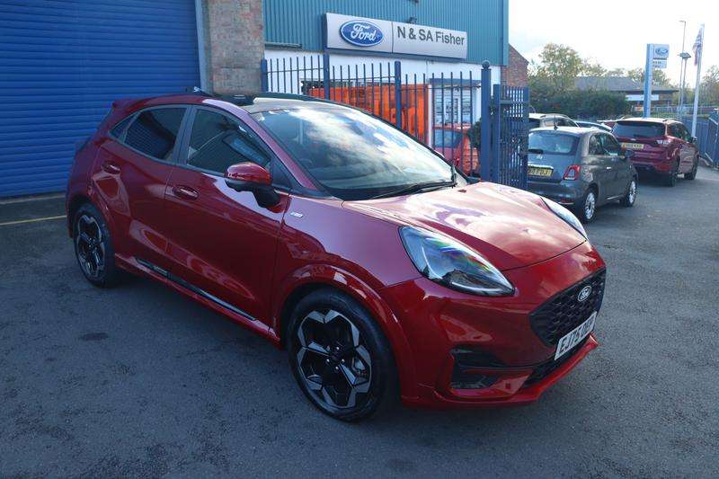 A 2025 FORD PUMA 1.0T EcoBoost MHEV ST-Line X SUV 5dr Petrol Hybrid DCT Euro 6 (s/s) (125 ps) A 2025 FORD PUMA 1.0T EcoBoost MHEV ST-Line X SUV 5dr Petrol Hybrid DCT Euro 6 (s/s) (125 ps)