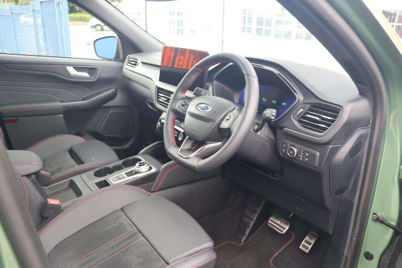 2025 FORD KUGA 2025 FORD KUGA