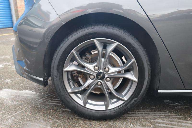 2022 FORD FOCUS 2022 FORD FOCUS