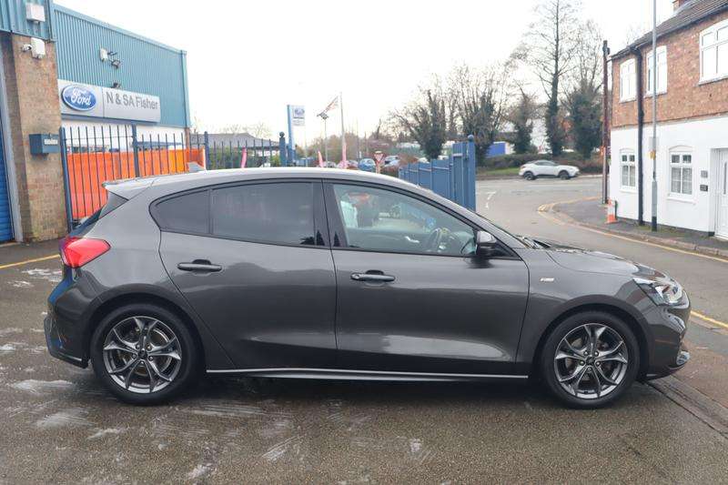 2022 FORD FOCUS 2022 FORD FOCUS