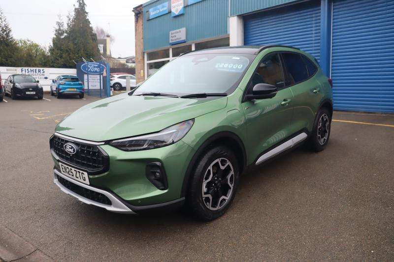 A 2025 FORD KUGA 2.5 Duratec 14.4kWh Active SUV 5dr Petrol Plug-in Hybrid CVT Euro 6 (s/s) (243 ps) A 2025 FORD KUGA 2.5 Duratec 14.4kWh Active SUV 5dr Petrol Plug-in Hybrid CVT Euro 6 (s/s) (243 ps)