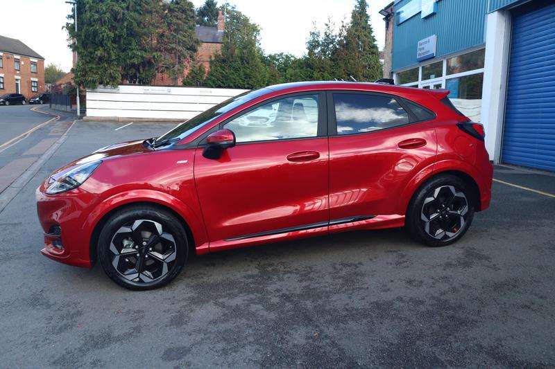 A 2025 FORD PUMA 1.0T EcoBoost MHEV ST-Line X SUV 5dr Petrol Hybrid DCT Euro 6 (s/s) (125 ps) A 2025 FORD PUMA 1.0T EcoBoost MHEV ST-Line X SUV 5dr Petrol Hybrid DCT Euro 6 (s/s) (125 ps)