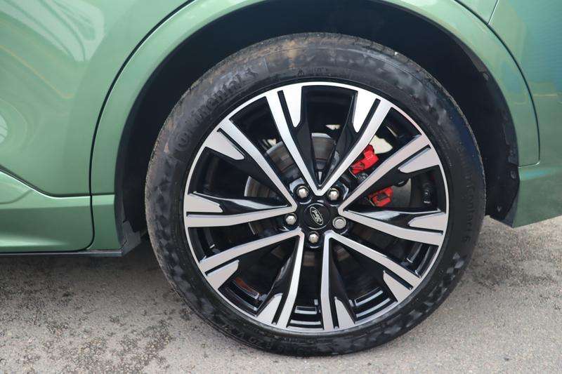 2025 FORD KUGA 2025 FORD KUGA
