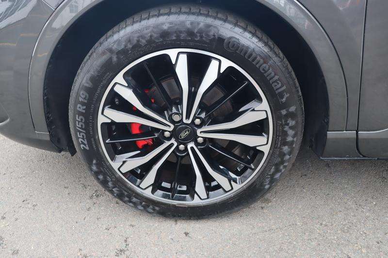 2023 FORD KUGA 2023 FORD KUGA