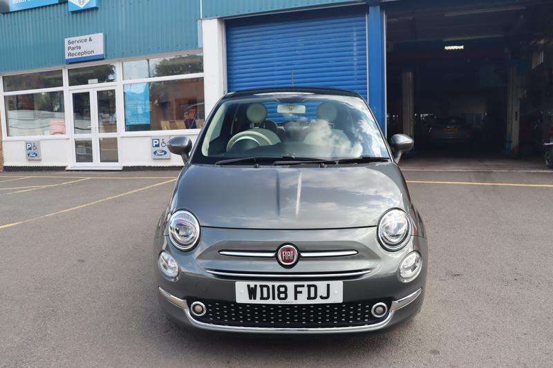 A 2018 FIAT 500 1.2 Lounge Hatchback 3dr Petrol Manual Euro 6 (s/s) (69 bhp) A 2018 FIAT 500 1.2 Lounge Hatchback 3dr Petrol Manual Euro 6 (s/s) (69 bhp)