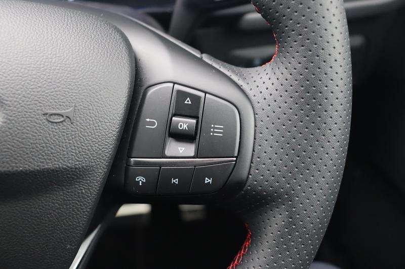 2025 FORD KUGA 2025 FORD KUGA