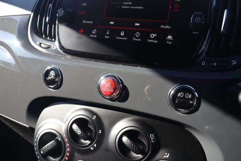 2020 FIAT 500 2020 FIAT 500