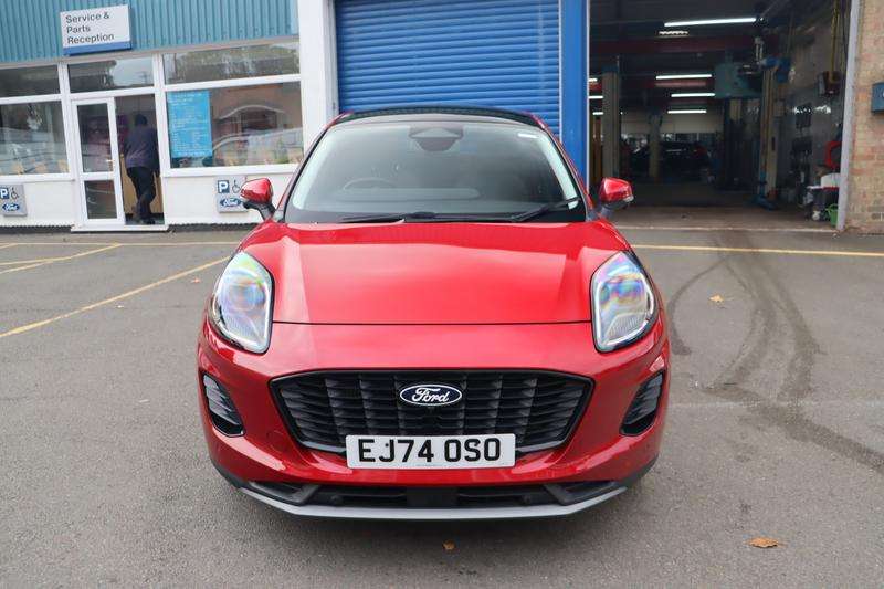 A 2024 FORD PUMA 1.0T EcoBoost MHEV Titanium SUV 5dr Petrol Hybrid DCT Euro 6 (s/s) (125 ps) A 2024 FORD PUMA 1.0T EcoBoost MHEV Titanium SUV 5dr Petrol Hybrid DCT Euro 6 (s/s) (125 ps)