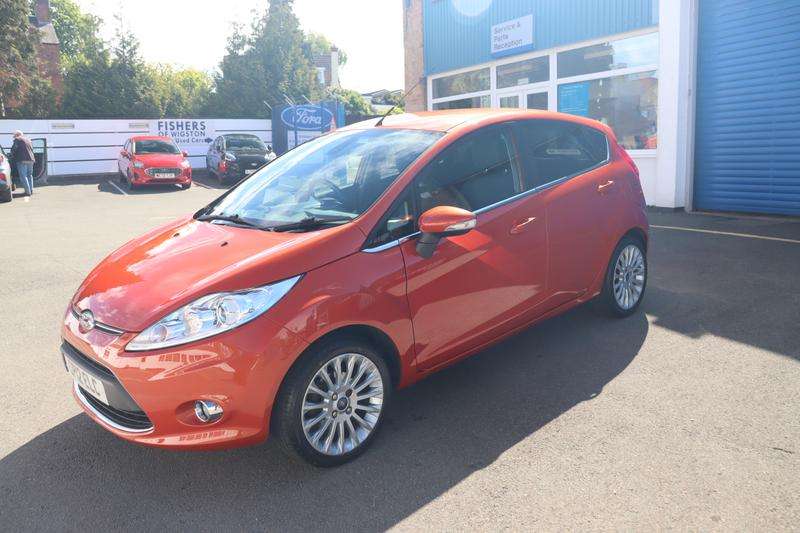 A 2012 FORD FIESTA 1.4 Titanium Hatchback 5dr Petrol Automatic (154 g/km, 94 bhp) A 2012 FORD FIESTA 1.4 Titanium Hatchback 5dr Petrol Automatic (154 g/km, 94 bhp)
