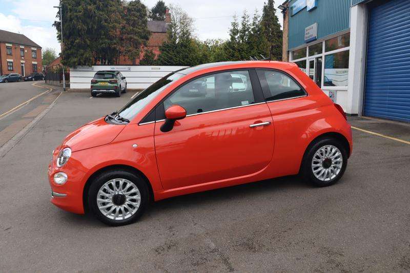A 2023 FIAT 500 1.0 MHEV Hatchback 3dr Petrol Manual Euro 6 (s/s) (70 bhp) A 2023 FIAT 500 1.0 MHEV Hatchback 3dr Petrol Manual Euro 6 (s/s) (70 bhp)