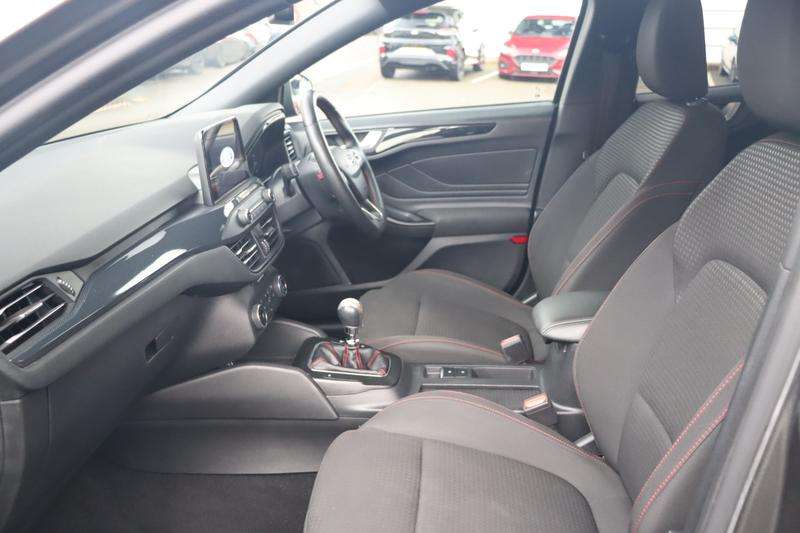 2022 FORD FOCUS 2022 FORD FOCUS