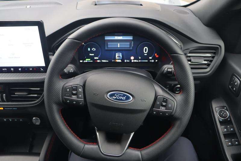 2025 FORD KUGA 2025 FORD KUGA