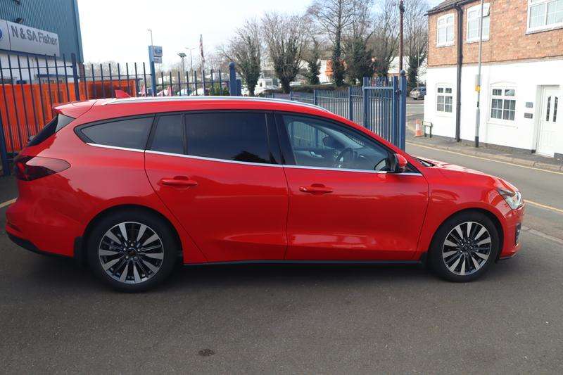 2025 FORD FOCUS 2025 FORD FOCUS