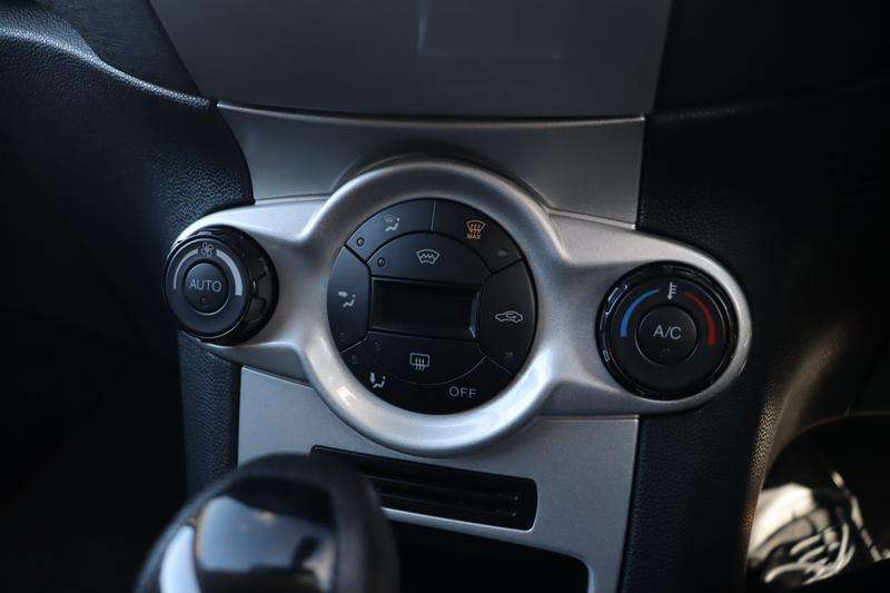 2012 FORD FIESTA 2012 FORD FIESTA