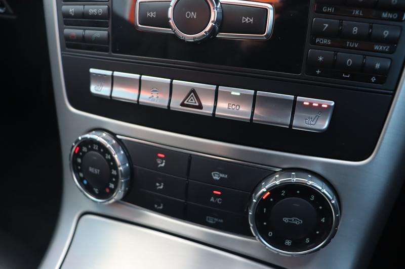 2011 MERCEDES-BENZ SLK 2011 MERCEDES-BENZ SLK