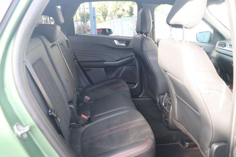 2025 FORD KUGA 2025 FORD KUGA