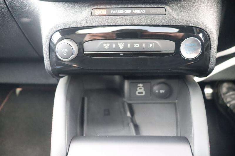 2025 FORD KUGA 2025 FORD KUGA