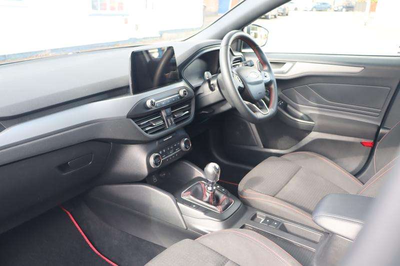2022 FORD FOCUS 2022 FORD FOCUS