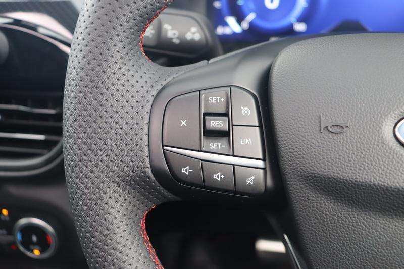 2023 FORD KUGA 2023 FORD KUGA