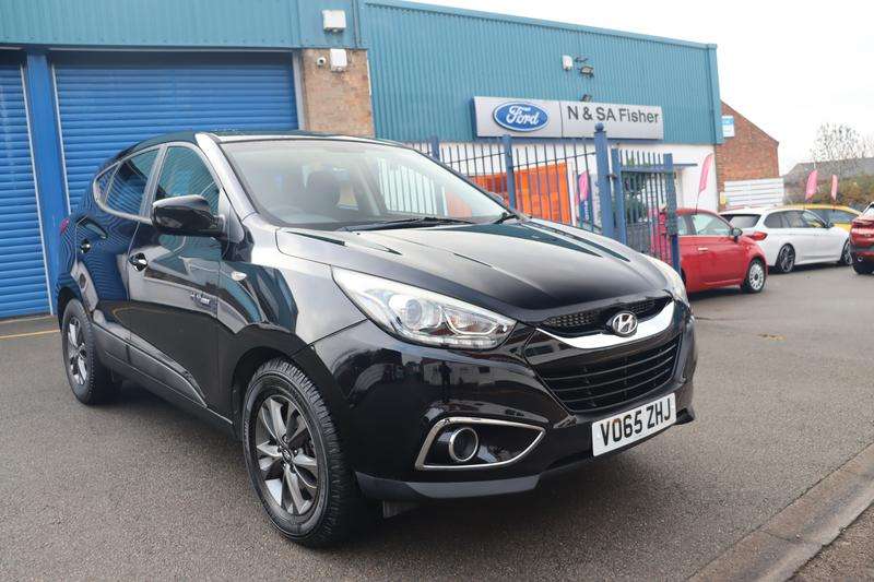 A 2015 HYUNDAI IX35 1.6 GDi S SUV 5dr Petrol Manual Euro 5 (135 ps) A 2015 HYUNDAI IX35 1.6 GDi S SUV 5dr Petrol Manual Euro 5 (135 ps)