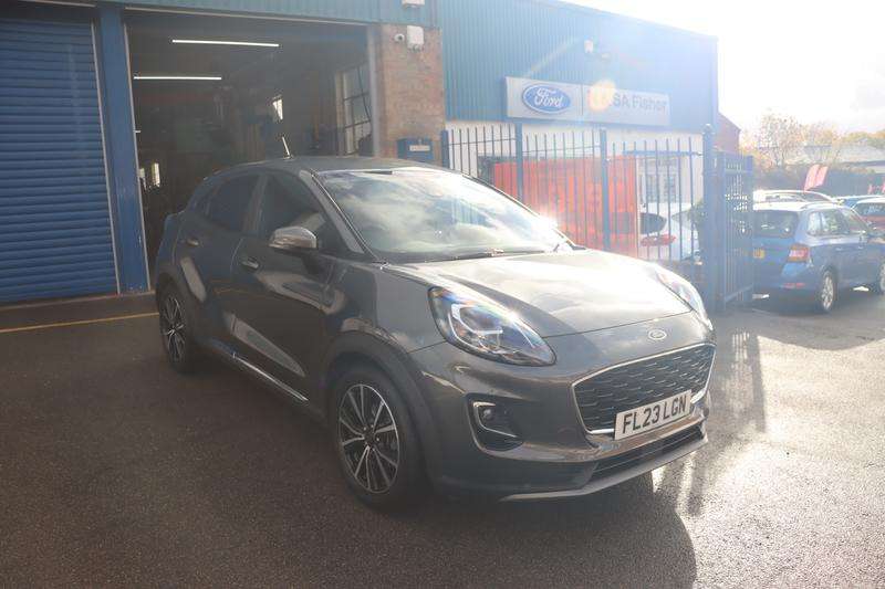 A 2023 FORD PUMA 1.0T EcoBoost MHEV Titanium SUV 5dr Petrol Hybrid Manual Euro 6 (s/s) (125 ps) A 2023 FORD PUMA 1.0T EcoBoost MHEV Titanium SUV 5dr Petrol Hybrid Manual Euro 6 (s/s) (125 ps)