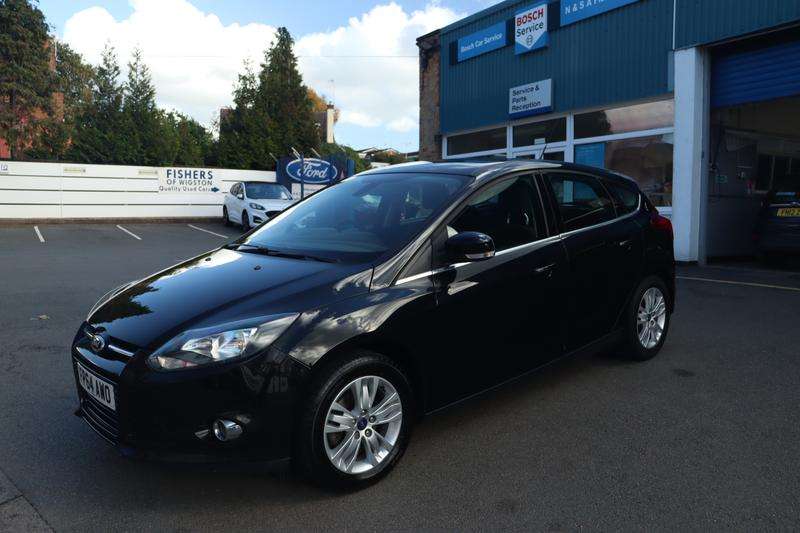 A 2014 FORD FOCUS 1.0T EcoBoost Titanium Navigator Hatchback 5dr Petrol Manual Euro 5 (s/s) (125 ps) A 2014 FORD FOCUS 1.0T EcoBoost Titanium Navigator Hatchback 5dr Petrol Manual Euro 5 (s/s) (125 ps)