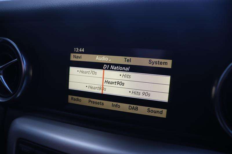 2011 MERCEDES-BENZ SLK 2011 MERCEDES-BENZ SLK