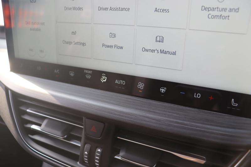 2025 FORD KUGA 2025 FORD KUGA