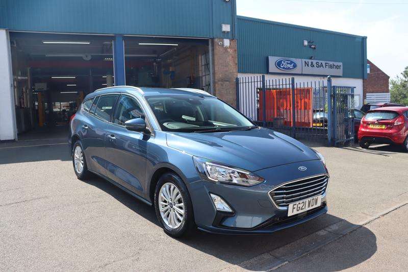 A 2021 FORD FOCUS 1.0T EcoBoost Titanium Estate 5dr Petrol Auto Euro 6 (s/s) (125 ps) A 2021 FORD FOCUS 1.0T EcoBoost Titanium Estate 5dr Petrol Auto Euro 6 (s/s) (125 ps)