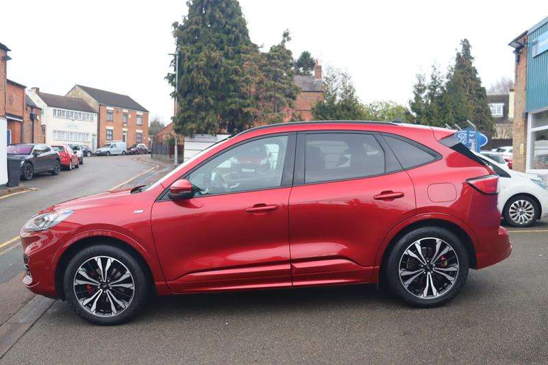 A 2020 FORD KUGA 1.5T EcoBoost ST-Line X First Edition SUV 5dr Petrol Manual Euro 6 (s/s) (150 ps) A 2020 FORD KUGA 1.5T EcoBoost ST-Line X First Edition SUV 5dr Petrol Manual Euro 6 (s/s) (150 ps)