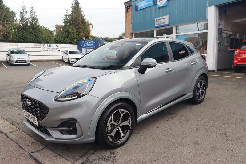 A 2025 FORD PUMA 1.0T EcoBoost MHEV ST-Line SUV 5dr Petrol Hybrid Manual Euro 6 (s/s) (125 ps) A 2025 FORD PUMA 1.0T EcoBoost MHEV ST-Line SUV 5dr Petrol Hybrid Manual Euro 6 (s/s) (125 ps)